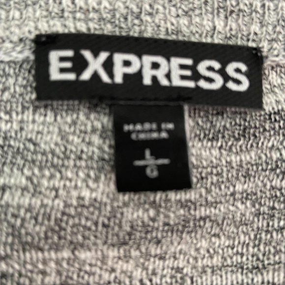 Express Knit Shirt size L - Picture 5 of 6